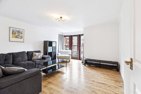 Click the photo for more details of North Kelvinside, Glasgow