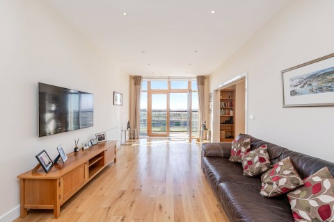Click the photo for more details of Jordanhill, Glasgow