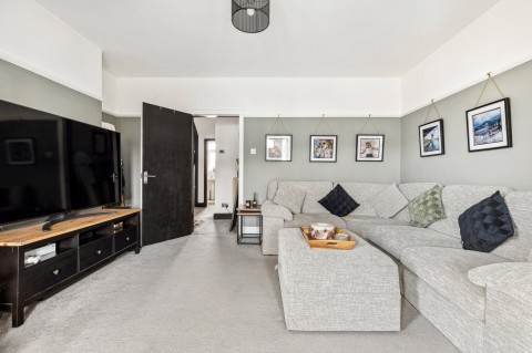Click the photo for more details of Anniesland, Glasgow