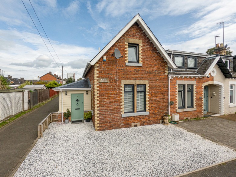 Click the photo for more details of Jordanhill, Glasgow