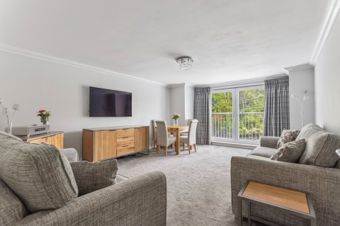 Click the photo for more details of Broomhill, Glasgow