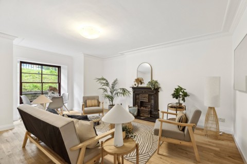 Click the photo for more details of Hillhead, Glasgow