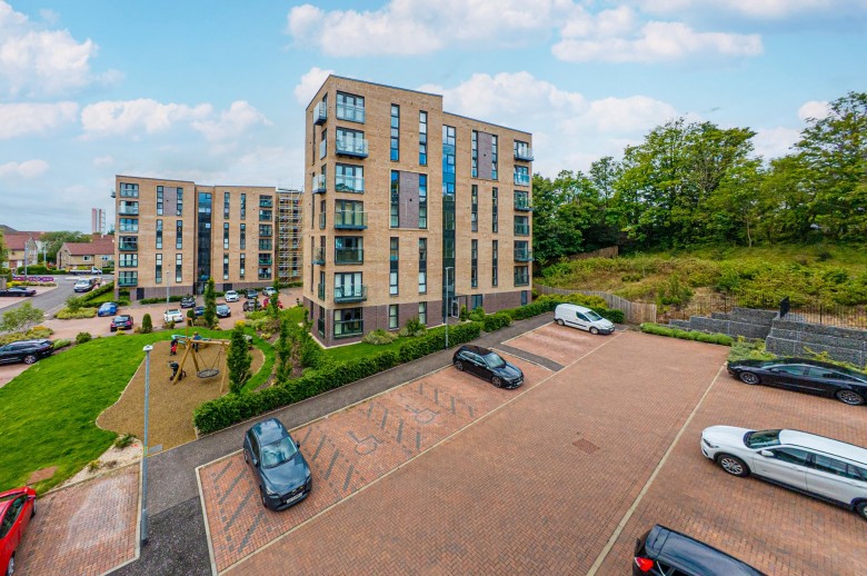 Click the photo for more details of Kelvindale, Glasgow