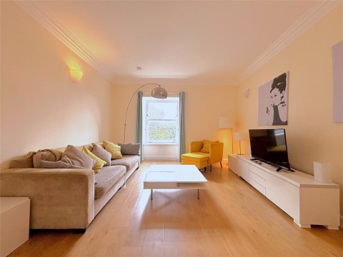 Click the photo for more details of North Kelvinside, Glasgow