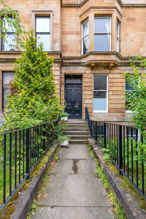 Click the photo for more details of Hillhead, Glasgow