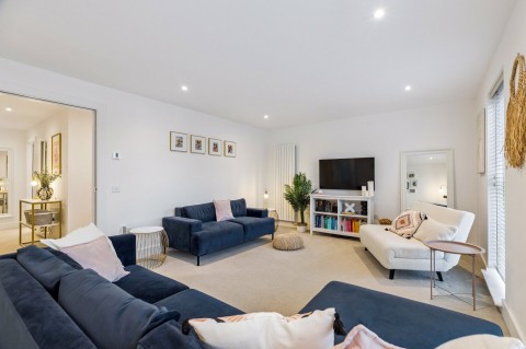 Click the photo for more details of Jordanhill, Glasgow