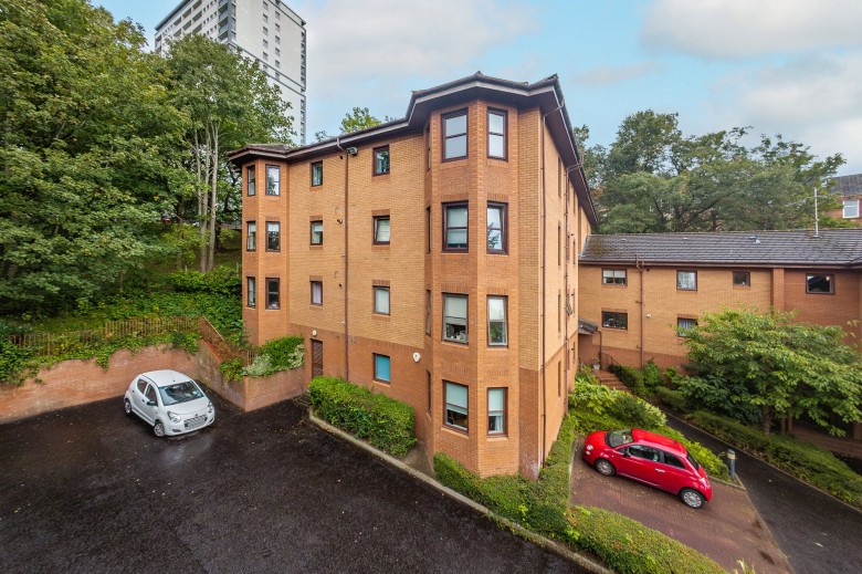 Click the photo for more details of Broomhill, Glasgow