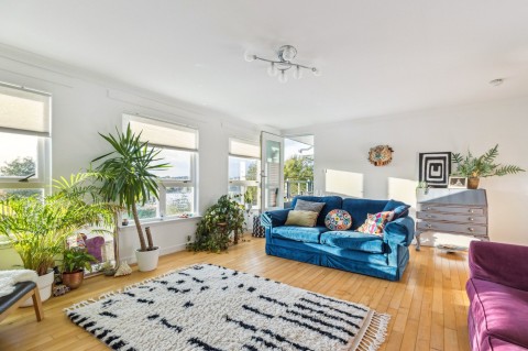 Click the photo for more details of Anniesland, Glasgow