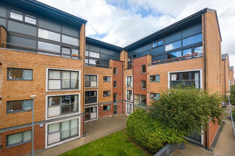 Click the photo for more details of Finnieston, Glasgow