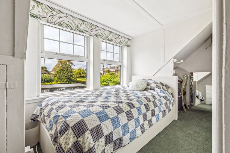 Images for Elderslie, Johnstone