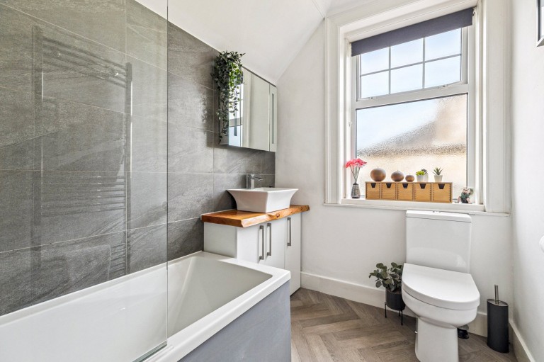 Images for Elderslie, Johnstone