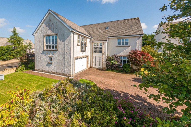 Click the photo for more details of Thorntonhall, Glasgow, South Lanarkshire