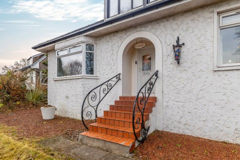 Click the photo for more details of Clarkston, Glasgow