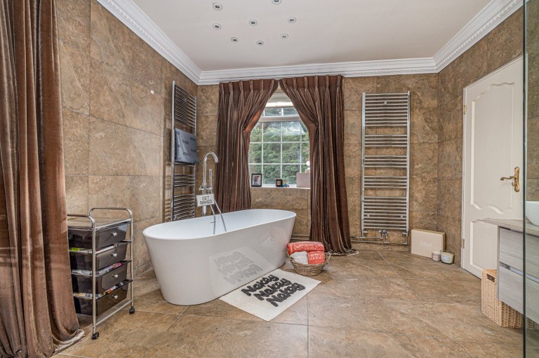 Images for Carmunnock, Glasgow