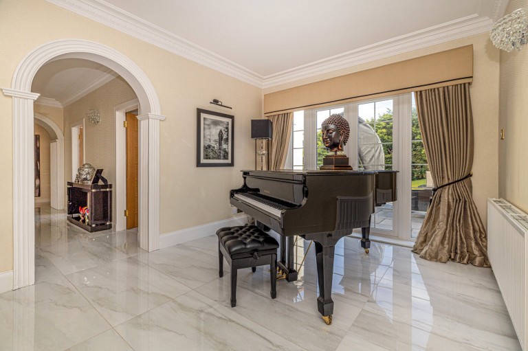 Images for Carmunnock, Glasgow