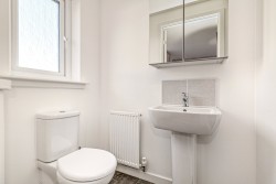 Images for Darnley, Glasgow