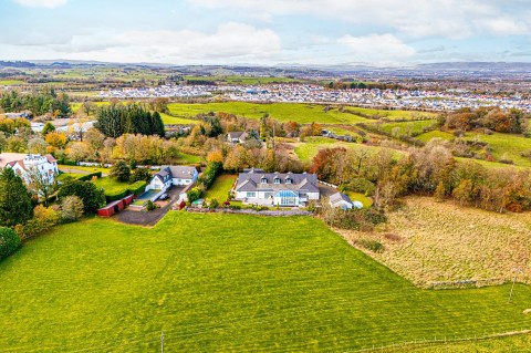 Click the photo for more details of Newton Mearns, Glasgow, East Renfrewshire