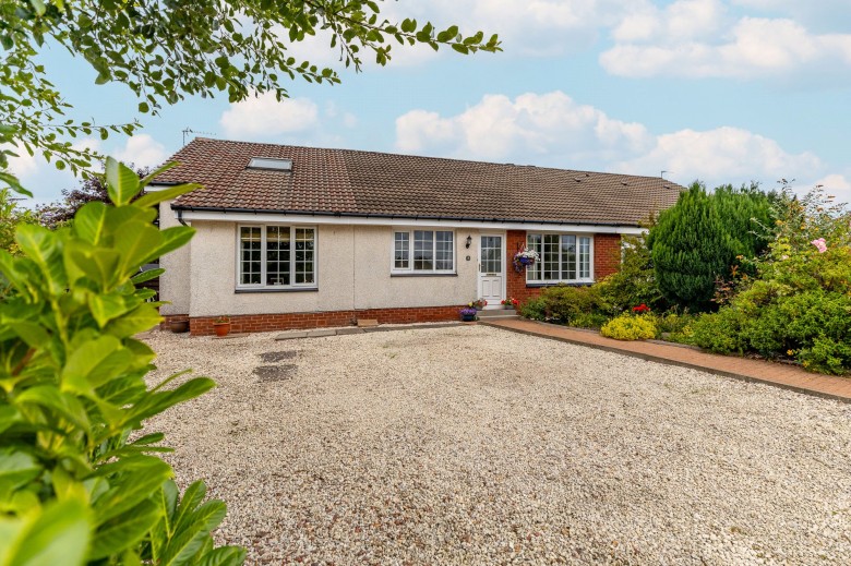 Click the photo for more details of Thornliebank, Glasgow
