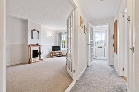 Click the photo for more details of Thornliebank, Glasgow