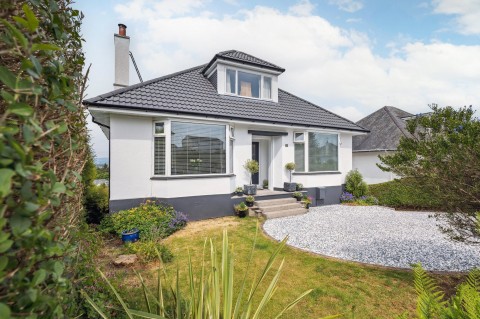 Click the photo for more details of Clarkston, Glasgow