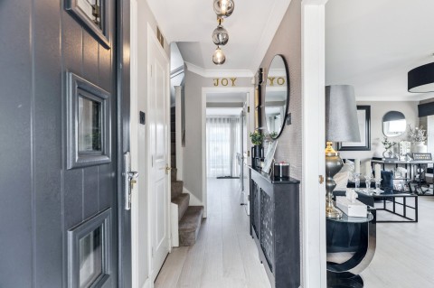 Click the photo for more details of Newton Mearns, Glasgow, East Renfrewshire