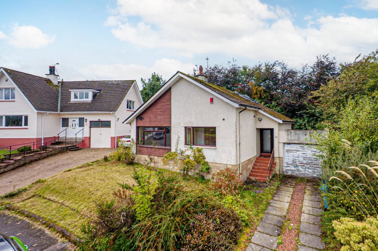 Click the photo for more details of Newton Mearns, Glasgow, East Renfrewshire