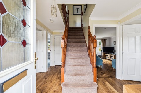 Click the photo for more details of Darnley, Glasgow