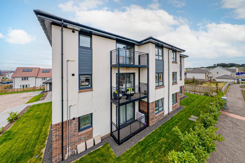 Click the photo for more details of Newton Mearns, Glasgow