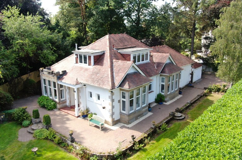 Click the photo for more details of Giffnock, Glasgow, East Renfrewshire