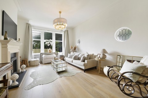 Click the photo for more details of Giffnock, Glasgow, East Renfrewshire