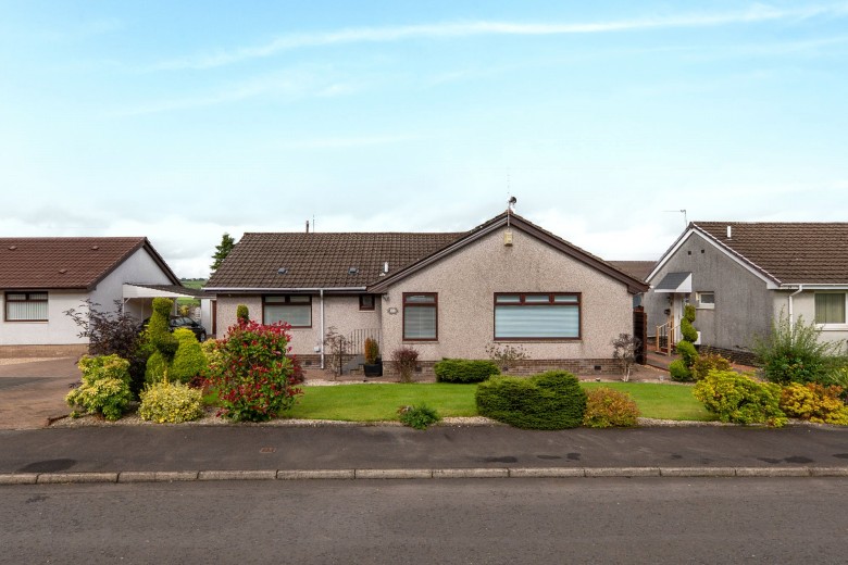 Click the photo for more details of Howwood, Johnstone, Renfrewshire