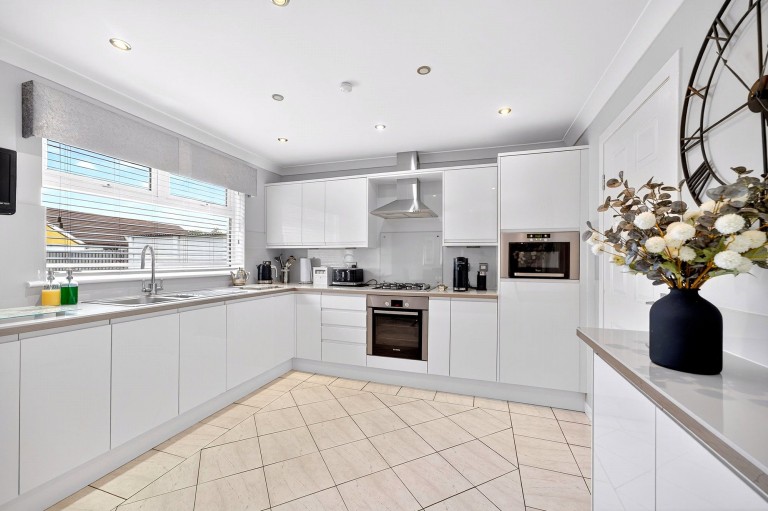 Images for Howwood, Johnstone, Renfrewshire