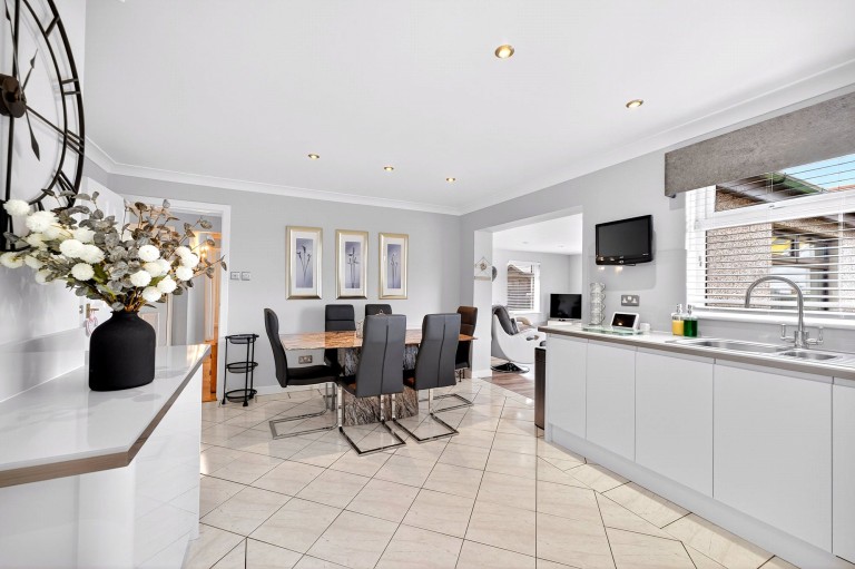Images for Howwood, Johnstone, Renfrewshire