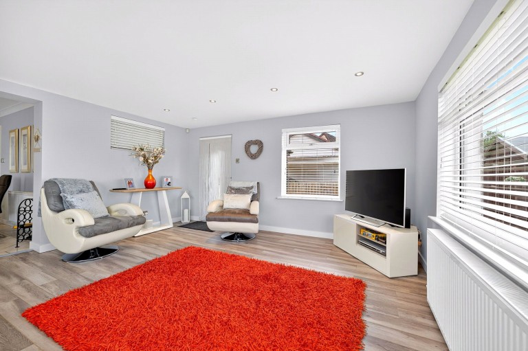 Images for Howwood, Johnstone, Renfrewshire