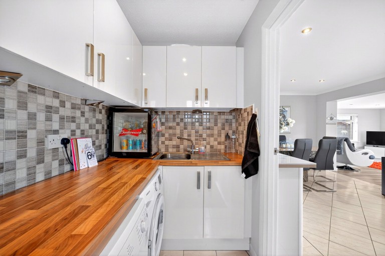 Images for Howwood, Johnstone, Renfrewshire