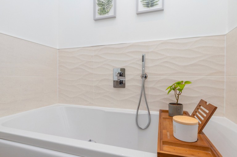 Images for Carmunnock, Clarkston, Glasgow