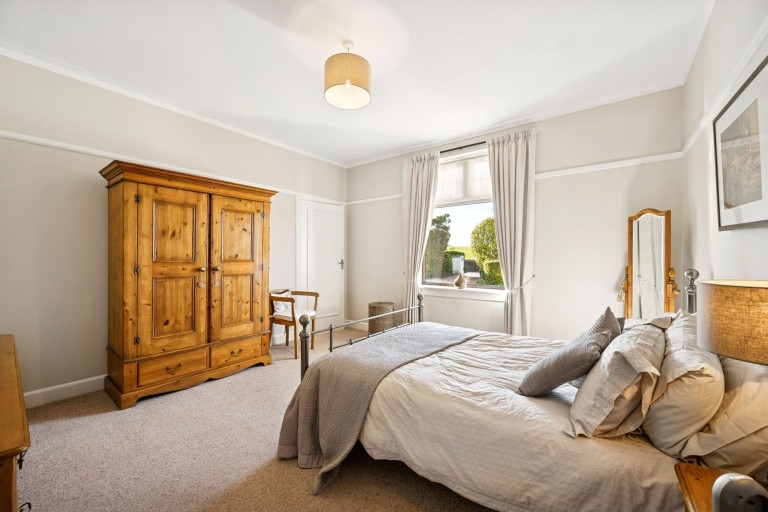 Images for Waterfoot, Glasgow, East Renfrewshire