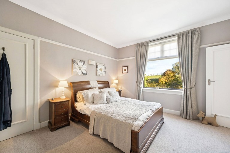 Images for Waterfoot, Glasgow, East Renfrewshire