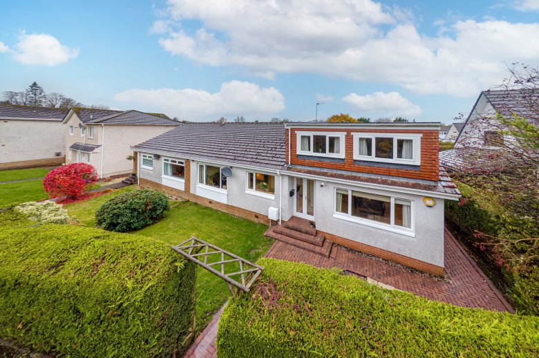 Click the photo for more details of Newton Mearns, Glasgow, East Renfrewshire