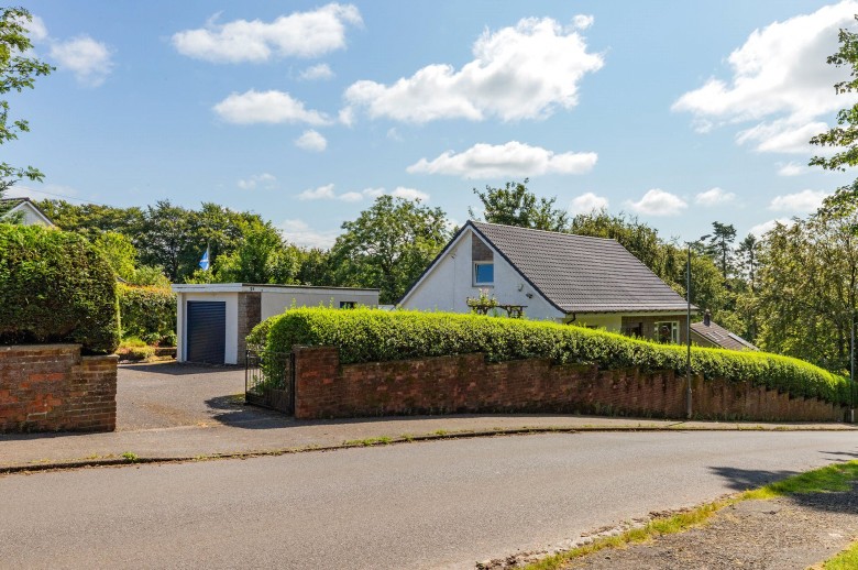 Click the photo for more details of Fenwick, Kilmarnock, East Ayrshire