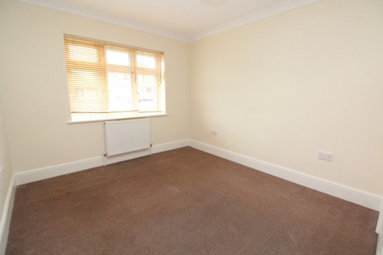 Images for Elmer Gardens, Rainham, Essex