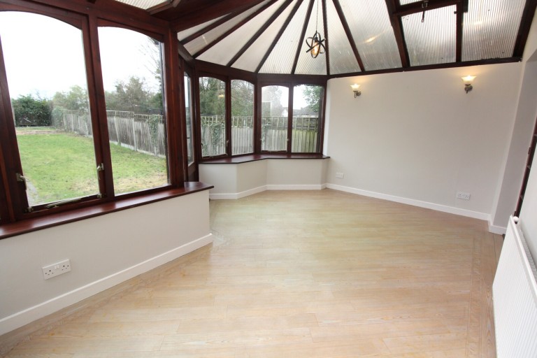 Images for Esdaile Gardens, Upminster, Essex