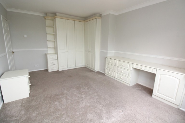 Images for Esdaile Gardens, Upminster, Essex