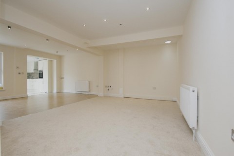 Click the photo for more details of Heath Park Road, 96a Heath Park Road, Gidea Park