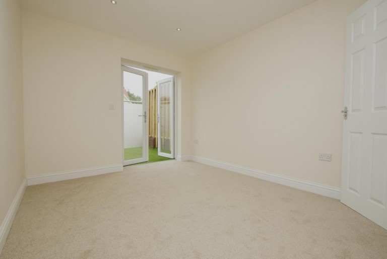 Images for Heath Park Road, 96a Heath Park Road, Gidea Park