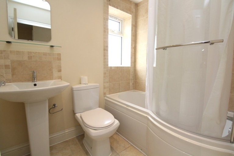 Images for Heath Park Road, Romford, Essex