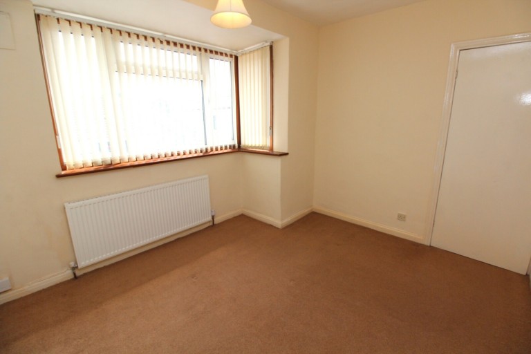 Images for Eyhurst Avenue, Hornchurch, Essex