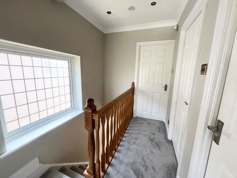 Images for Dart Close, Upminster, Essex