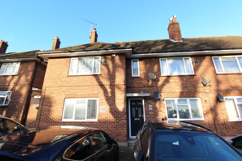 Click the photo for more details of Rush Green Road, Romford, Essex