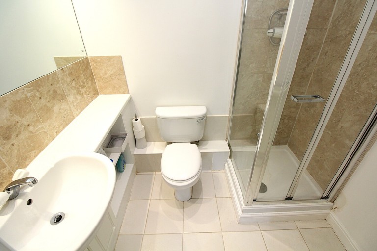 Images for Deyncourt Gardens, Upminster, Essex